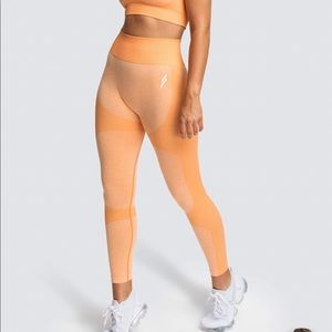 DOYOUEVEN orange leggings